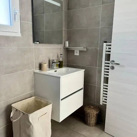 Apartmán T2 Avec Terrasse-corte