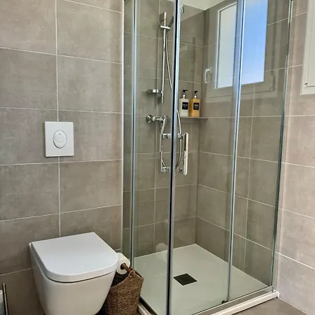T2 Avec Terrasse-corte Apartmán *